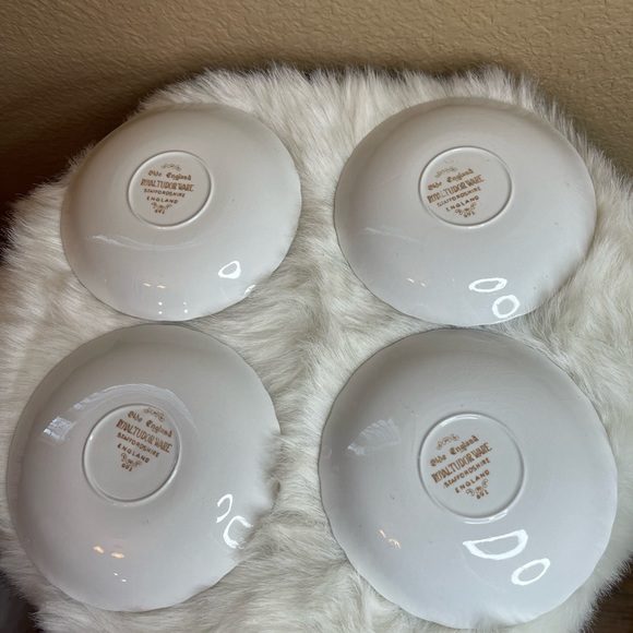 Royal Tudor Olde England Demitasse Cup n Saucer - Picture 4 of 6